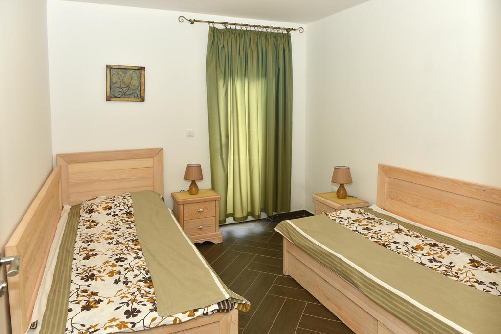 Apartments Kuljace Sveti Stefan Exterior foto